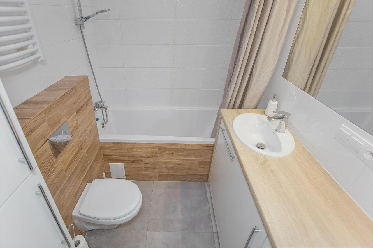 Urban Jungle Apartment In The City Center Białystok Eksteriør billede